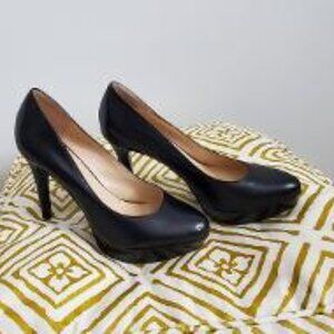 Bandolino Maddlee Platform Heels
